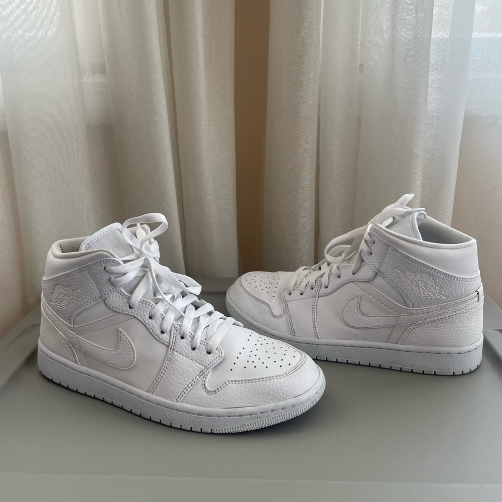 White Air Jordan high tops